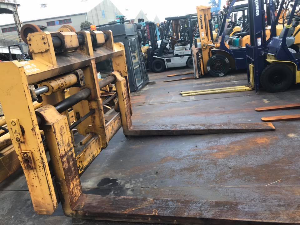 Komatsu FD150E-5 15Tons Forklift