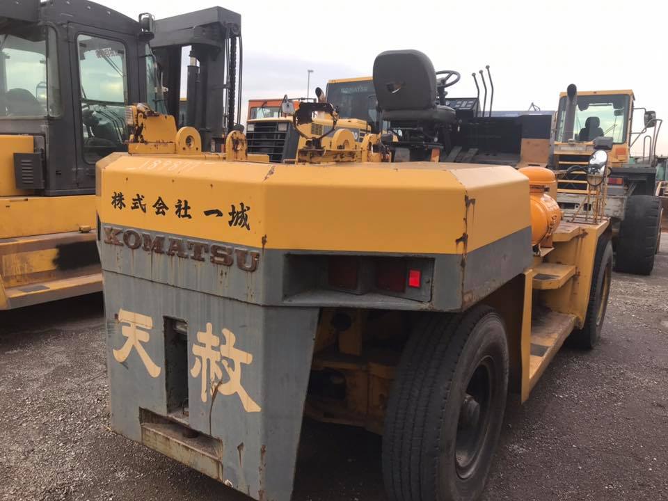Komatsu FD150E-5 15Tons Forklift