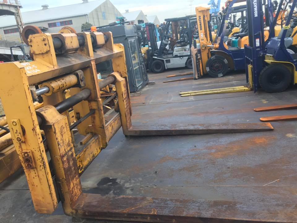 Komatsu FD150E-5 15Tons Forklift